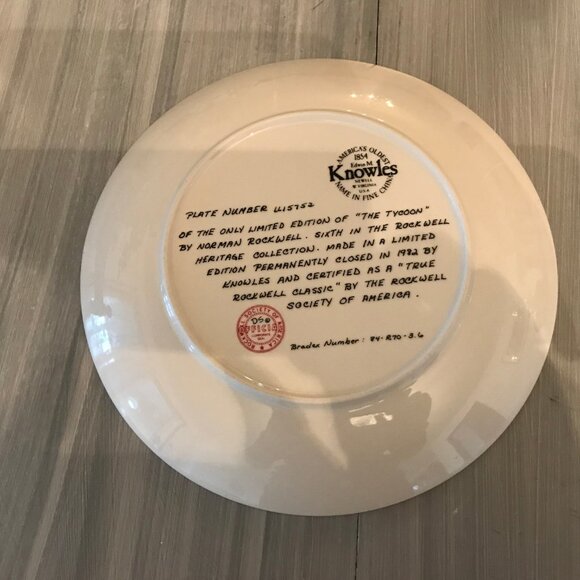 Norman Rockwell Collection Plate "The Tycoon" - Picture 3 of 3